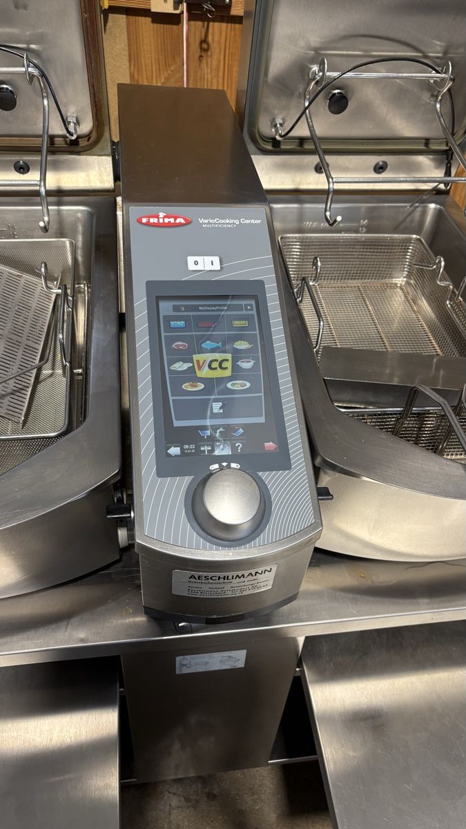 Rational Elettrodomestici da cucina: FRIMA VarioCooking Center VCC 112T 17kW  – Usato da Wohlen AG venduto da Moh80 8