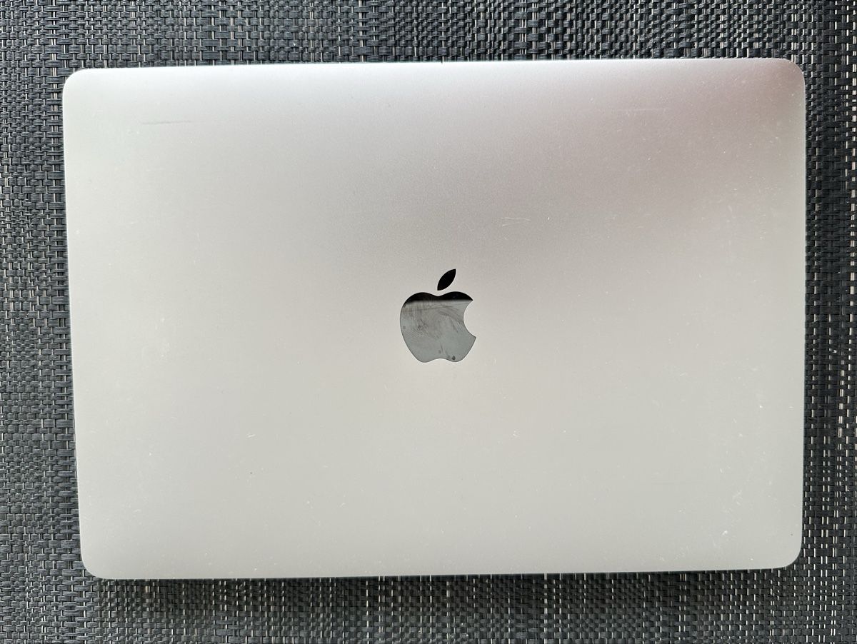 Apple Portables: Apple MacBook Pro für Bastler  – Défectueux à Seuzach par Seuzemer