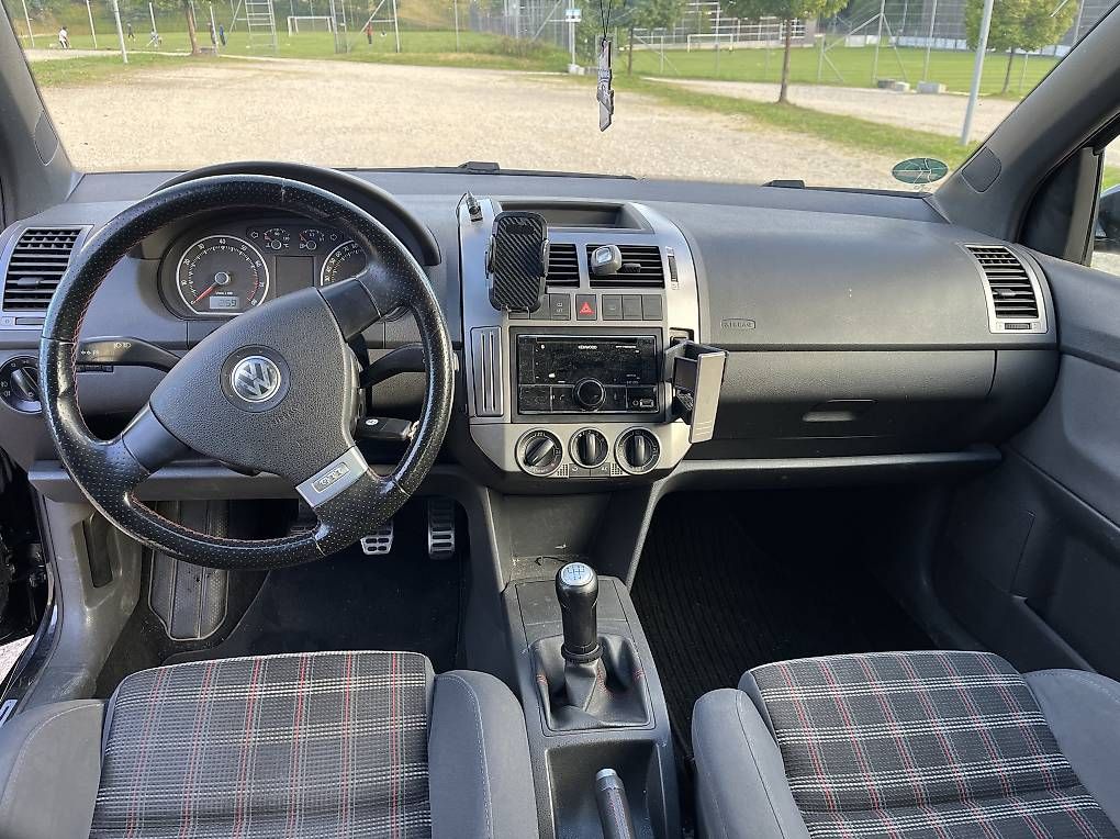 Automobili: Vw polo gti  – Usato da Eriswil venduto da hei_82px 4