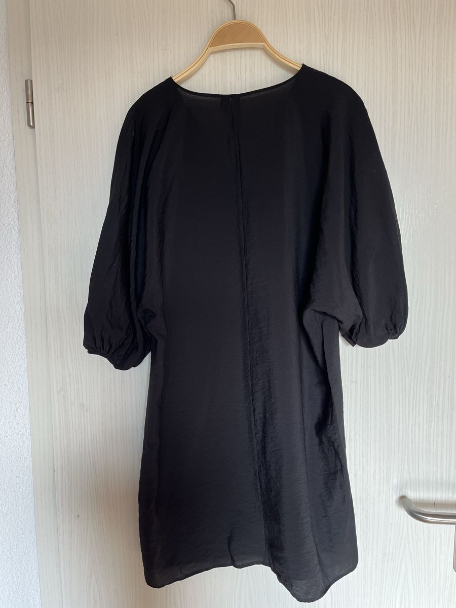 Vero Moda Vestiti: Oversized Kleid XS – Usato da St. Gallen venduto da andreav. 1