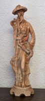 Asiatische Figur, Mann mit Drache, Dekoration, Top!