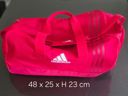 Adidas Sporttasche rot, Top Zustand