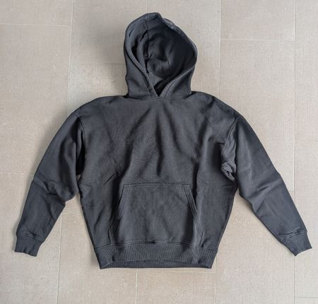Dunkelgrauer Hoodie von Dan Fox