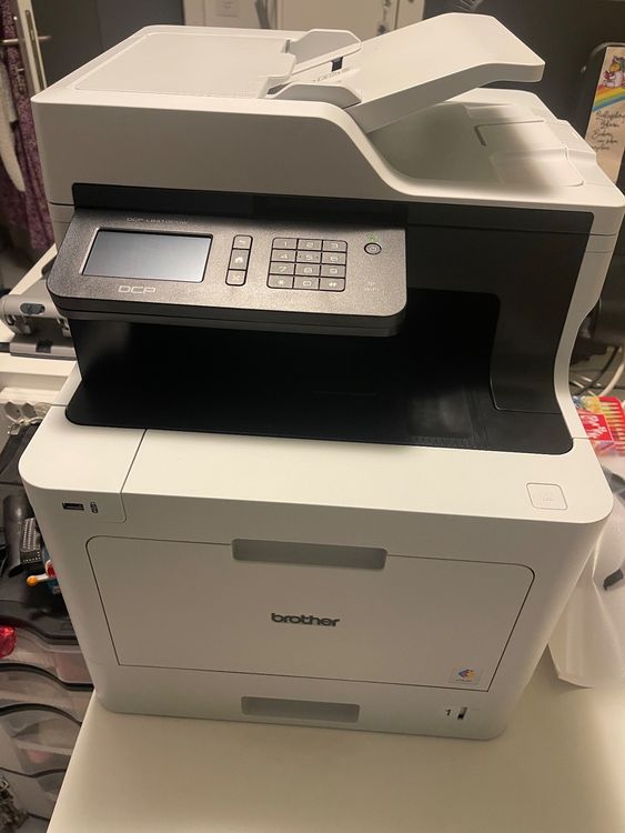 Brother DCP-L8410CDW Imprimante laser - Imprimante Pro