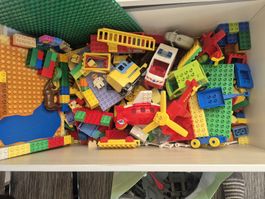 grosse Sammlung Lego Duplo, Platten, Schienen
