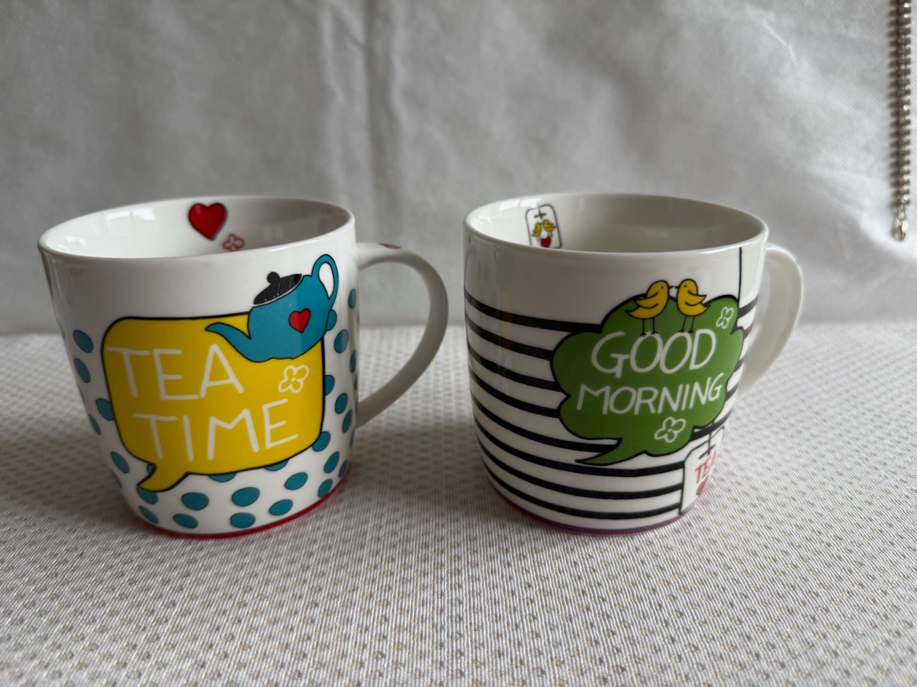 Tazze: - Tasses - Mug – Usato da Sion venduto da accroshoes
