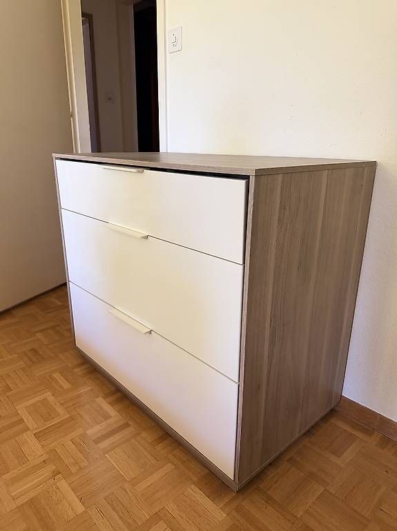 Cassettiere: Commode Nyvoll IKEA 90x80x50 cm  – Usato da Coppet venduto da LeslieAnnArm 1