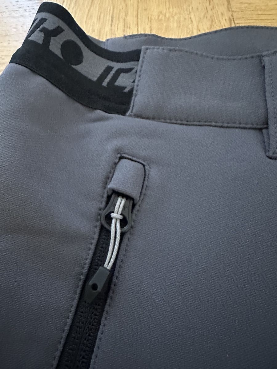 Icepeak Pantaloni: Icepeak Belgrade Herren Wanderhose, grau, M – Nuovo e nell'imballaggio originale da Neuchatel venduto da feta_ze 5