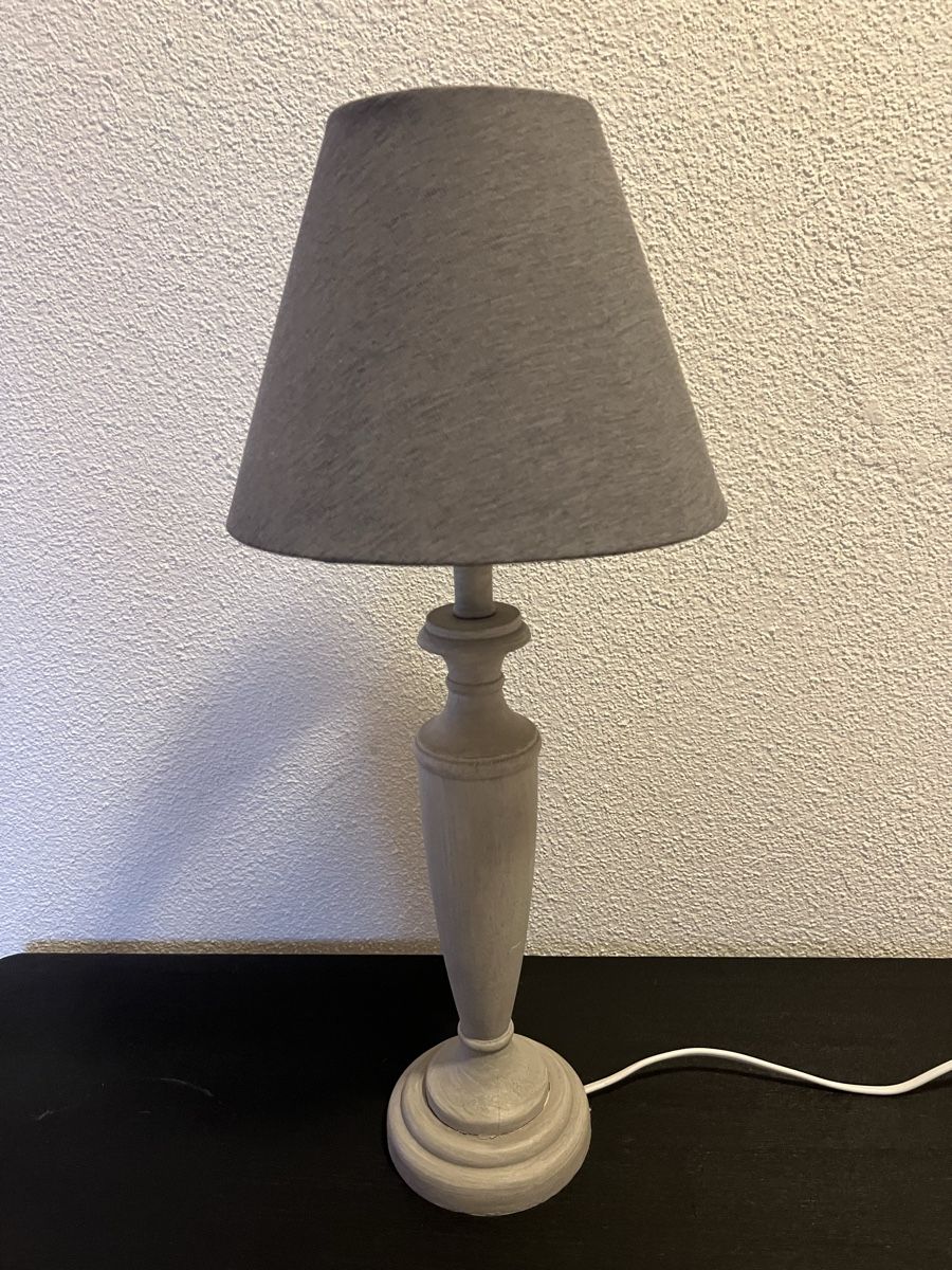 Lampade: Tischlampe – Nuovo (secondo la descrizione) da Ruswil venduto da meg_7c6v