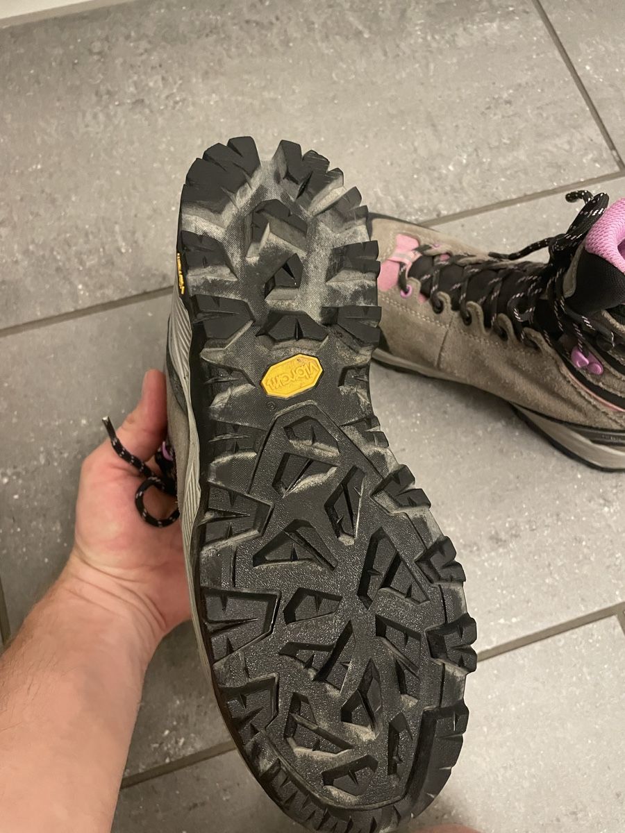 Vibram Scarpe da donna: Trezeta Wanderschuhe Grösse 39 Vibram Waterproof – Usato da Brütten venduto da Marwie80 1