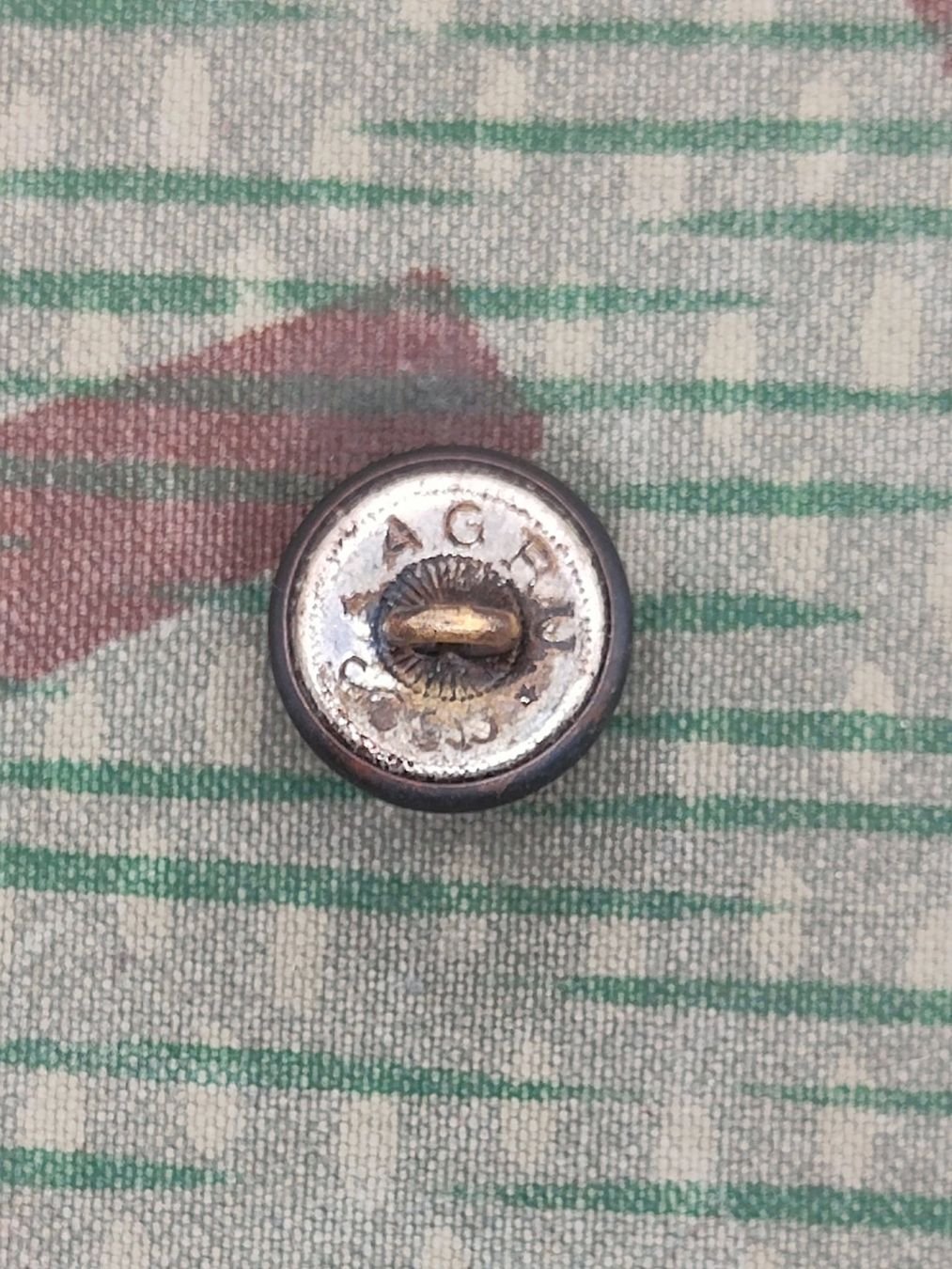 Schweizer Armee Uniformi: Uniformknopf Ord. 1898, 15 mm – Usato da Bauma venduto da SwissMilitaria 1