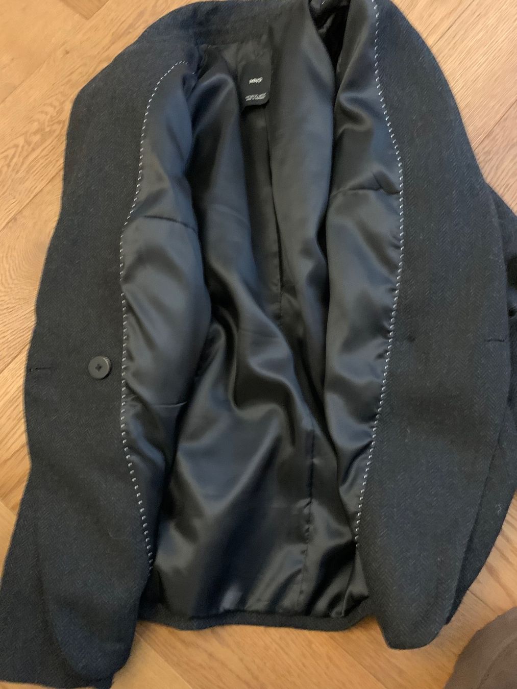 Mango Giacche: Blazer MANGO schwarz meliert / M – Usato da Bern venduto da Mawe0205 1