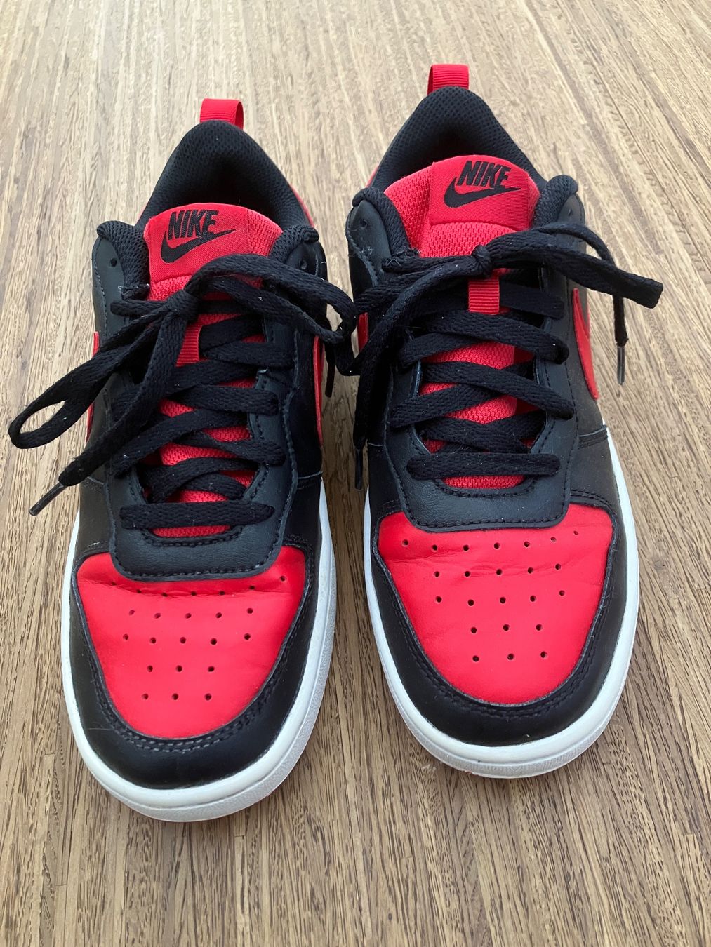 Nike Chaussures garçon: Nike Sneaker Gr. 39 – D'occasion à Ruggell par VegasGirl 1