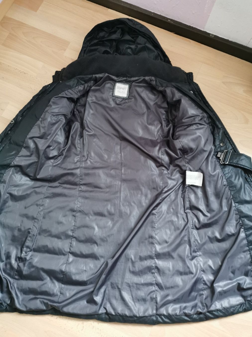 Esprit Mäntel: Daunenemantel von Esprit - Grösse 36 – Gebraucht aus Unterägeri von Fiobi 4