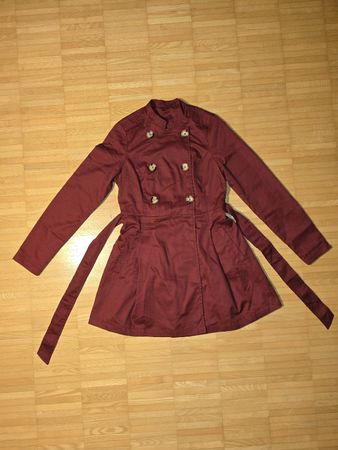 Herbstmantel, bordeauxrot, Grösse XS, ungetragen