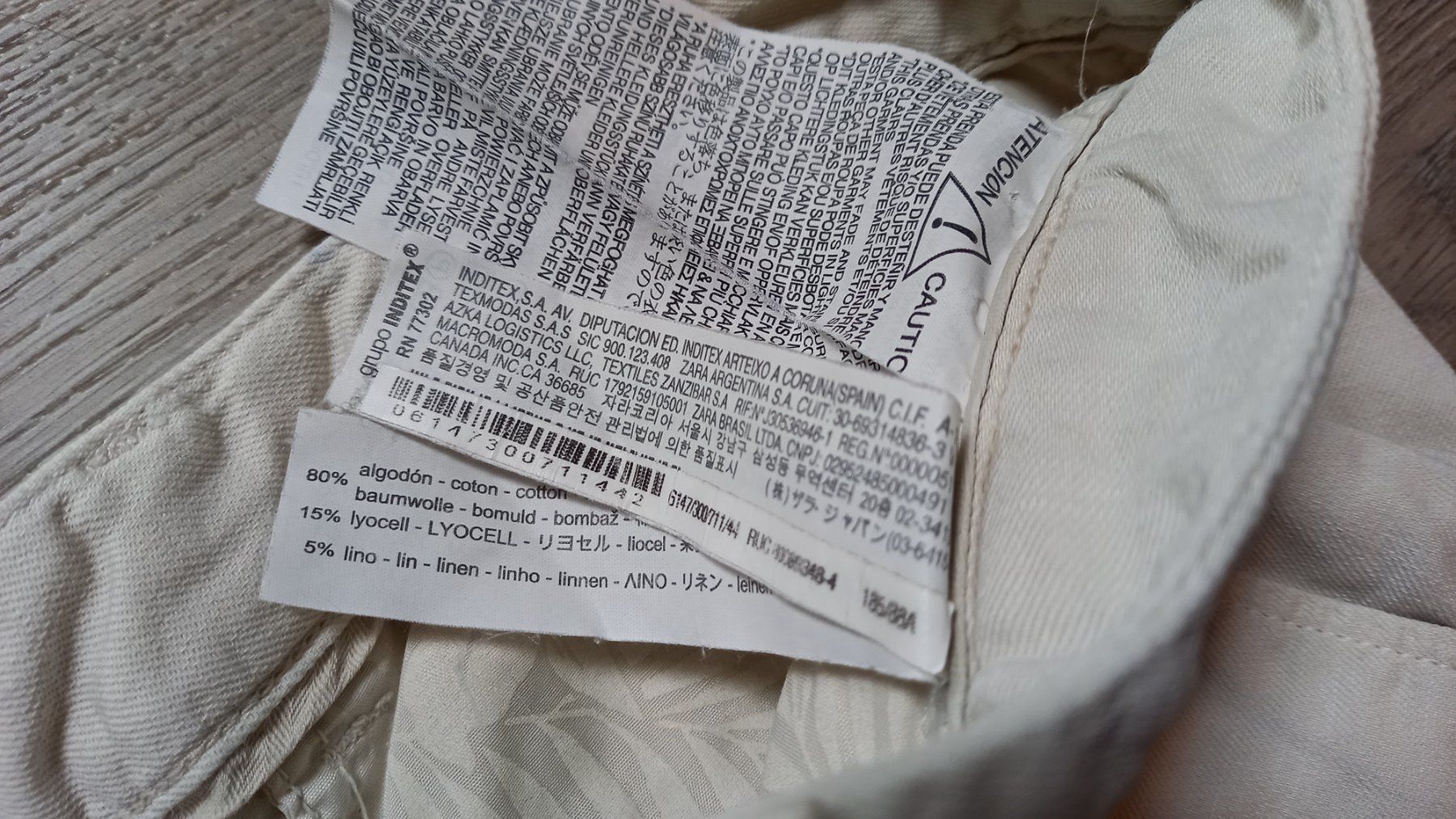 Zara Pantaloni: Zara Man Kurzhose  XL – Usato da Bätterkinden venduto da Elefantenzoo 2
