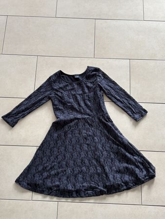 Kleid Arizona spitze dunkelblau Grösse 152/158