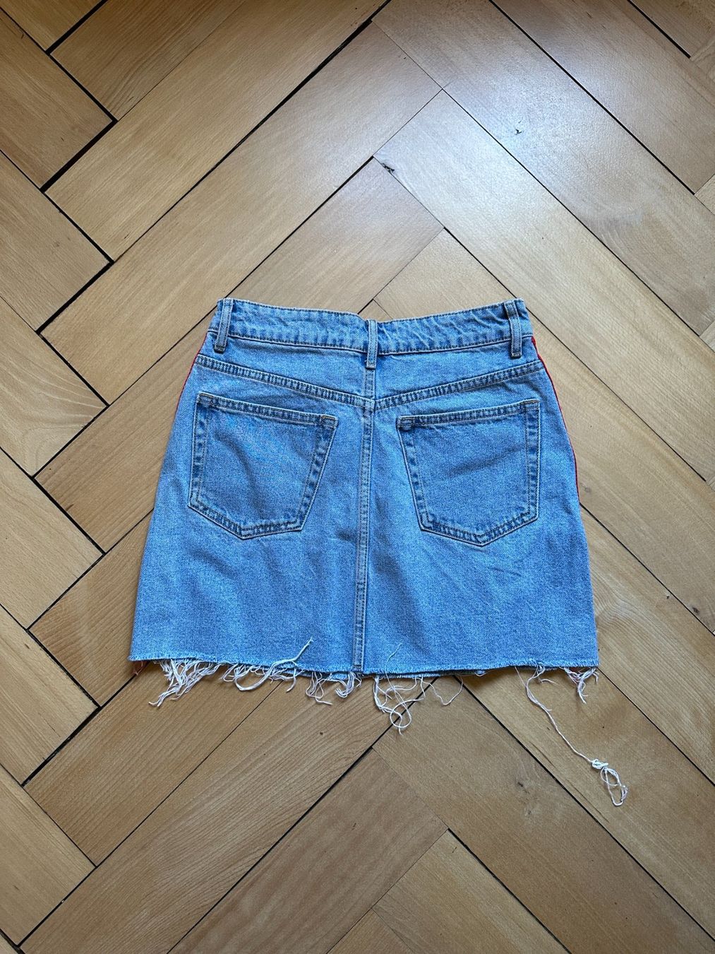 Zara Gonne: ZARA - Jeansrock hellblau S – Usato da Zürich venduto da Diazaio 2