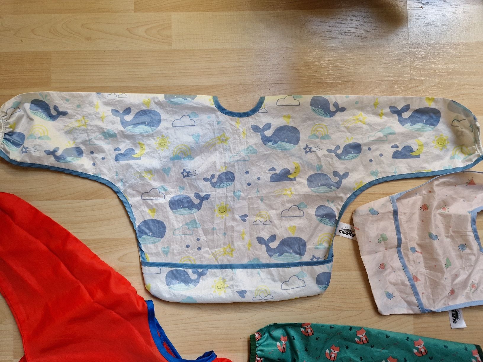 Milette Baby-Mahlzeiten: Latz / Lätzchen (4 Stück) – Gebraucht aus Aathal-Seegräben von Jago1984ZH 2