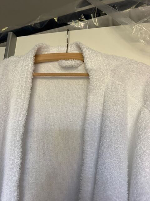 Bademäntel: Bademantel weiss Gr.M – Gebraucht aus Winterthur von ing_pd8f 3