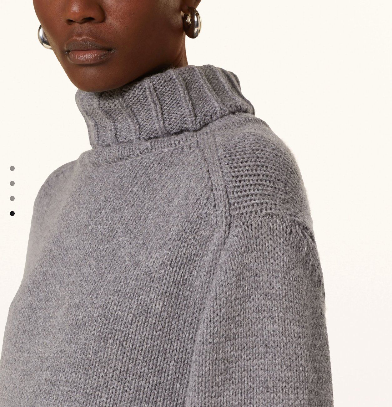Maglioni & Felpe: Black Palms Rollkragenpullover weiss oversized – Usato da Arosa venduto da MissGipsy 4