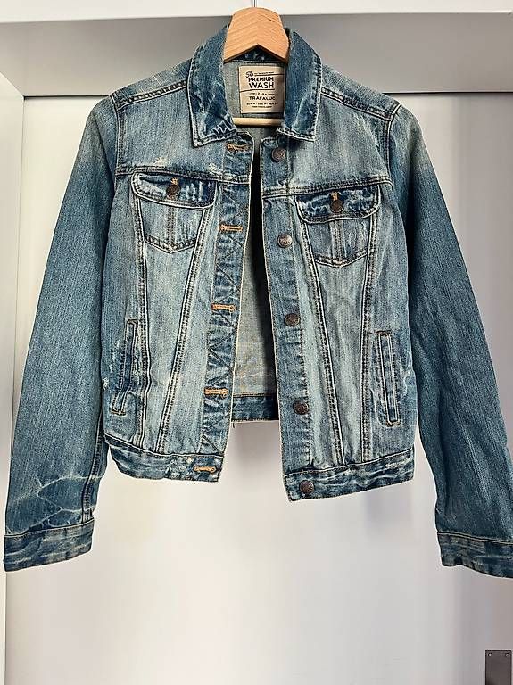 Giacche: Jeansjacke Gr. M – Usato da Liestal venduto da Schatzsucher90