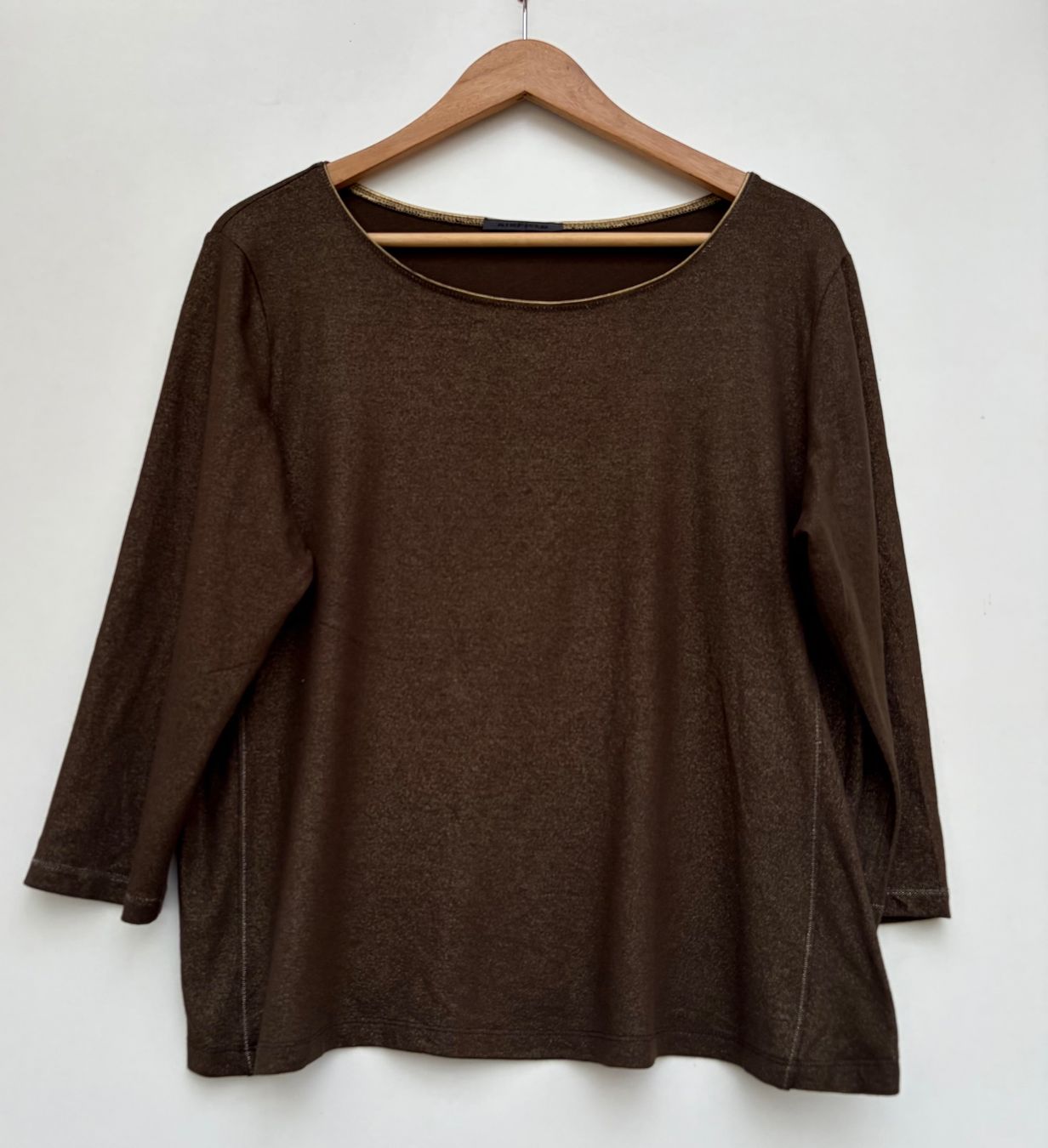 Airfield Pullover & Sweatshirts: Airfield Shirt Gr.46 – Gebraucht aus Unterägeri von Jutka_04