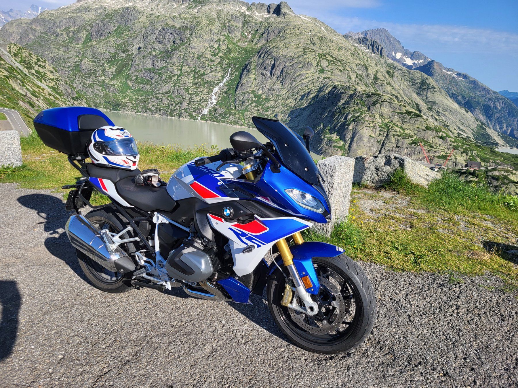 BMW Touring: BMW R1250RS – Usato da Rechthalten venduto da Xtrail73