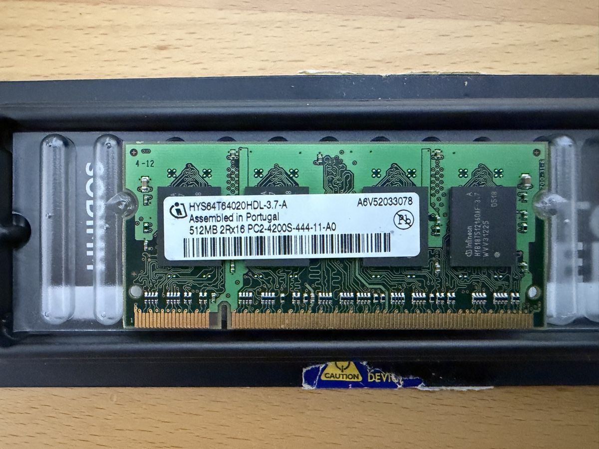 Memoria / RAM: RAM Modul IBM FRU 73P9843 512MB DDR2 PC2-4200 – Usato da Aeschi SO venduto da Bluemail