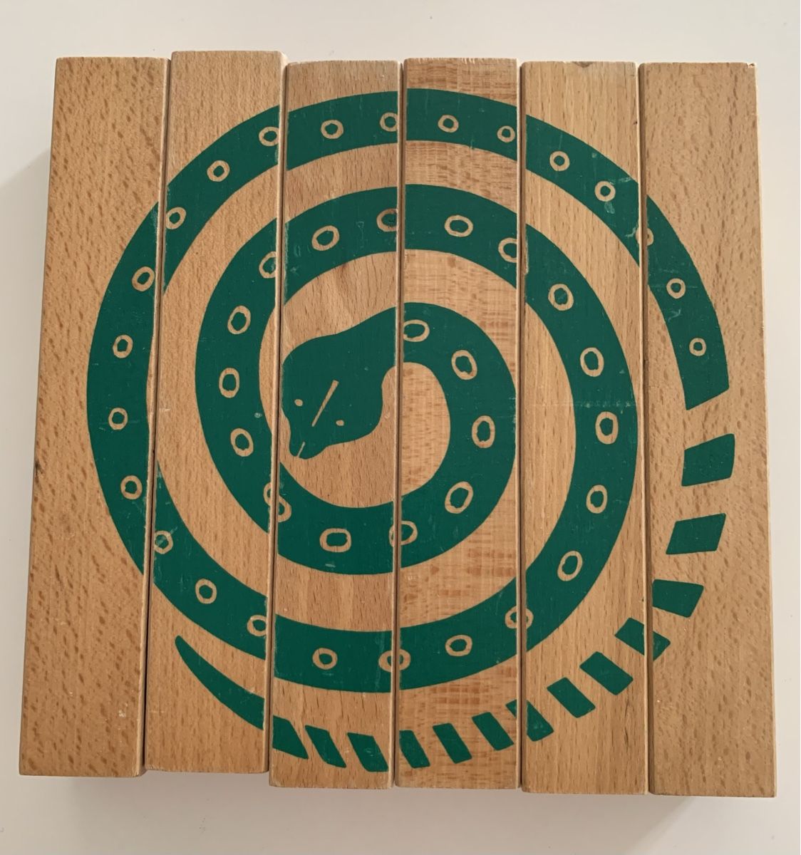 Naef Spiele: Fredun Shapur Naef jeu en bois – Gebraucht aus Lausanne von animal022