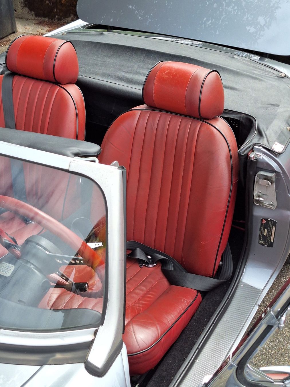 MG Automobili: MG B / USA 1971 – Usato da Meilen venduto da sdisecli 7