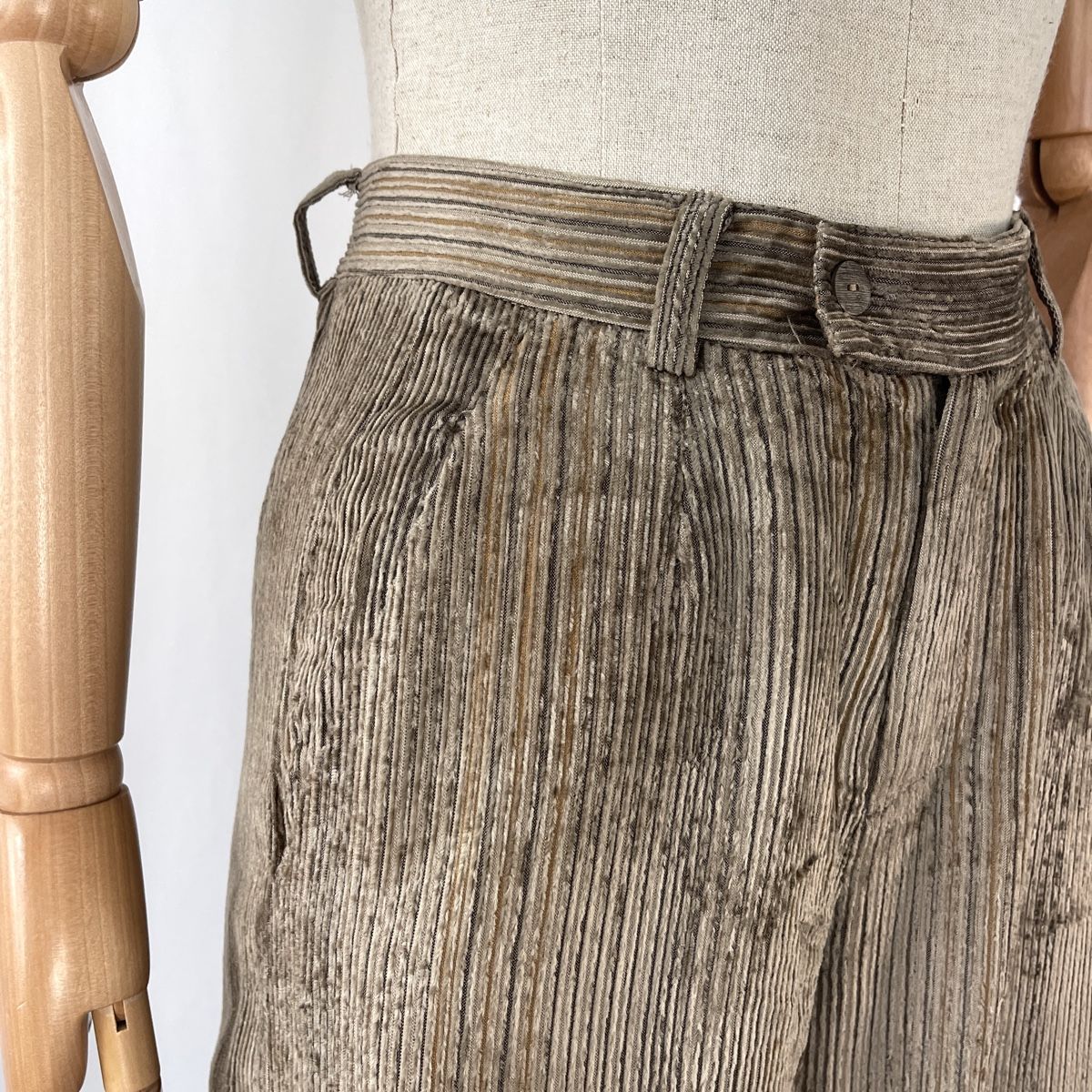 Pantaloni: TRANSIT PAR SUCH Velvet Pants – Nuovo (secondo la descrizione) da Freienbach venduto da Avviivva_Shop 2