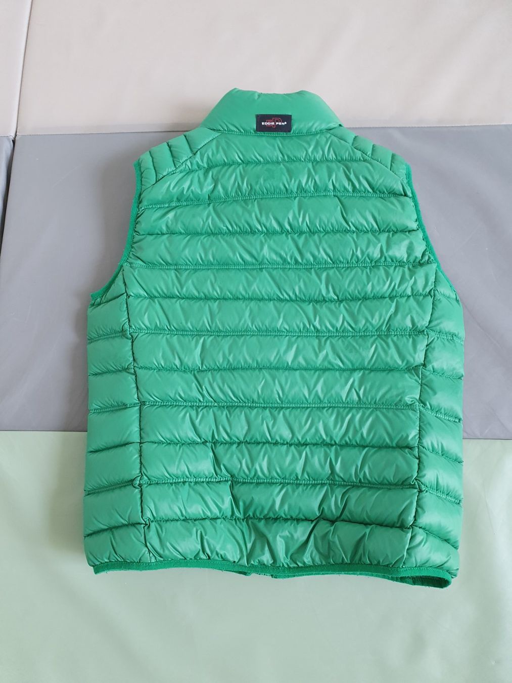 Puma Altro abbigliamento per bambino: Daunenweste Puma, Grösse 8 – Usato da Wallisellen venduto da Sentia 2