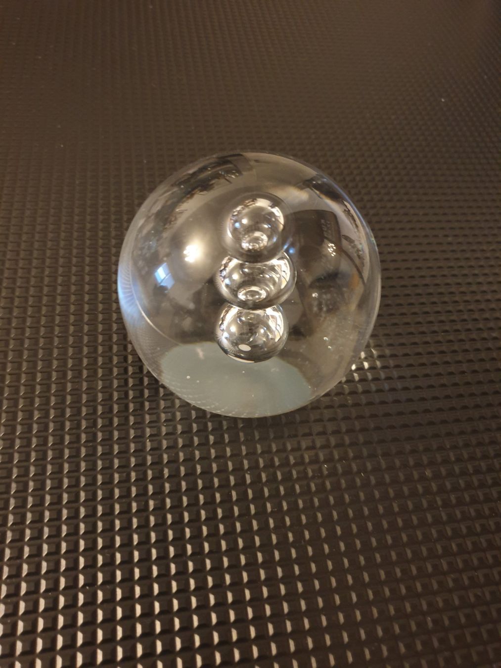 Tutte le decorazioni: Dekorative Glaskugel mit Luftblasen - Zeitloses Design! – Usato da Locarno venduto da ICARO8 1