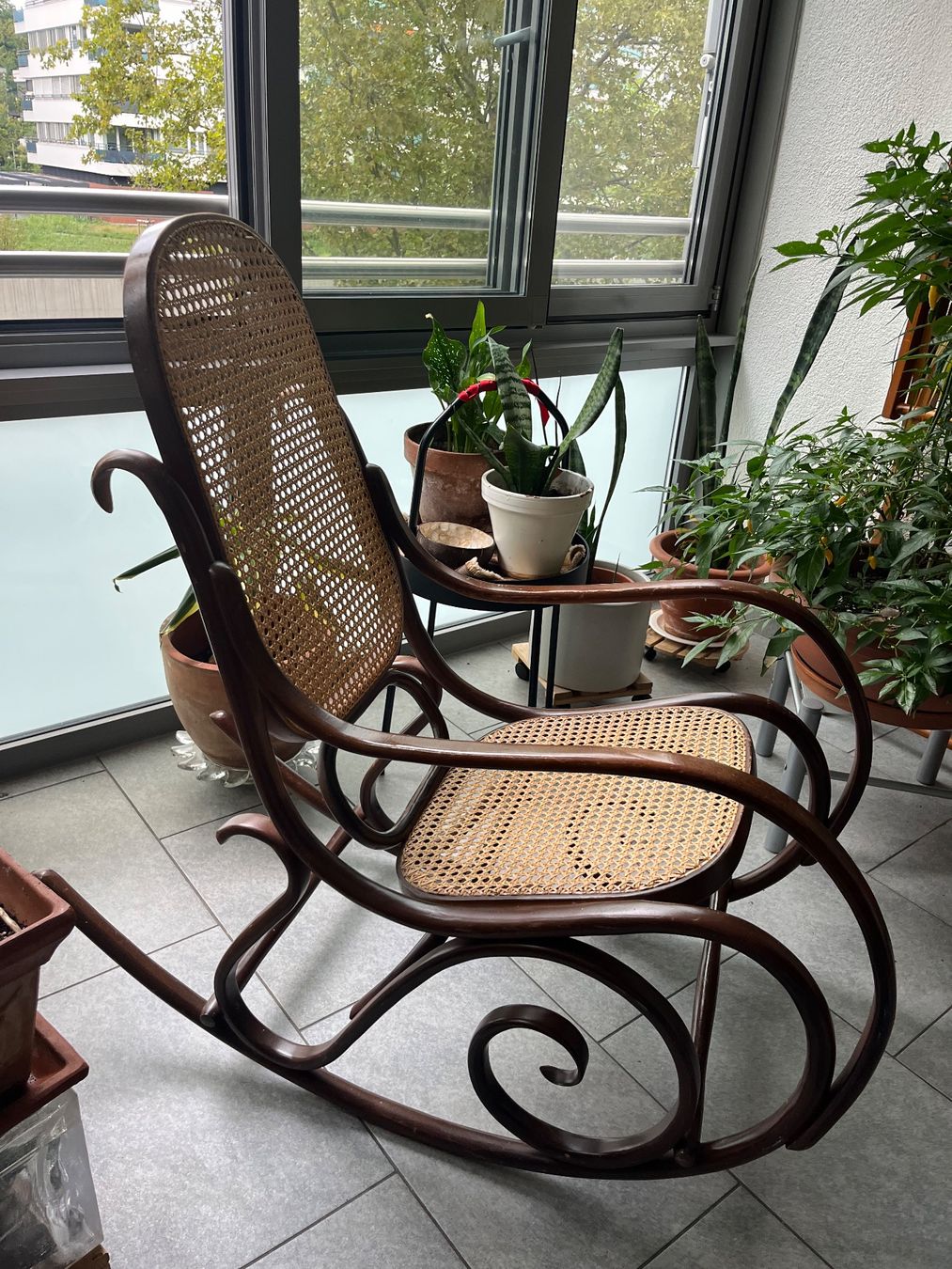 Sedie: Vintage Schaukelstuhl – Usato da Basel venduto da mel_7rbn