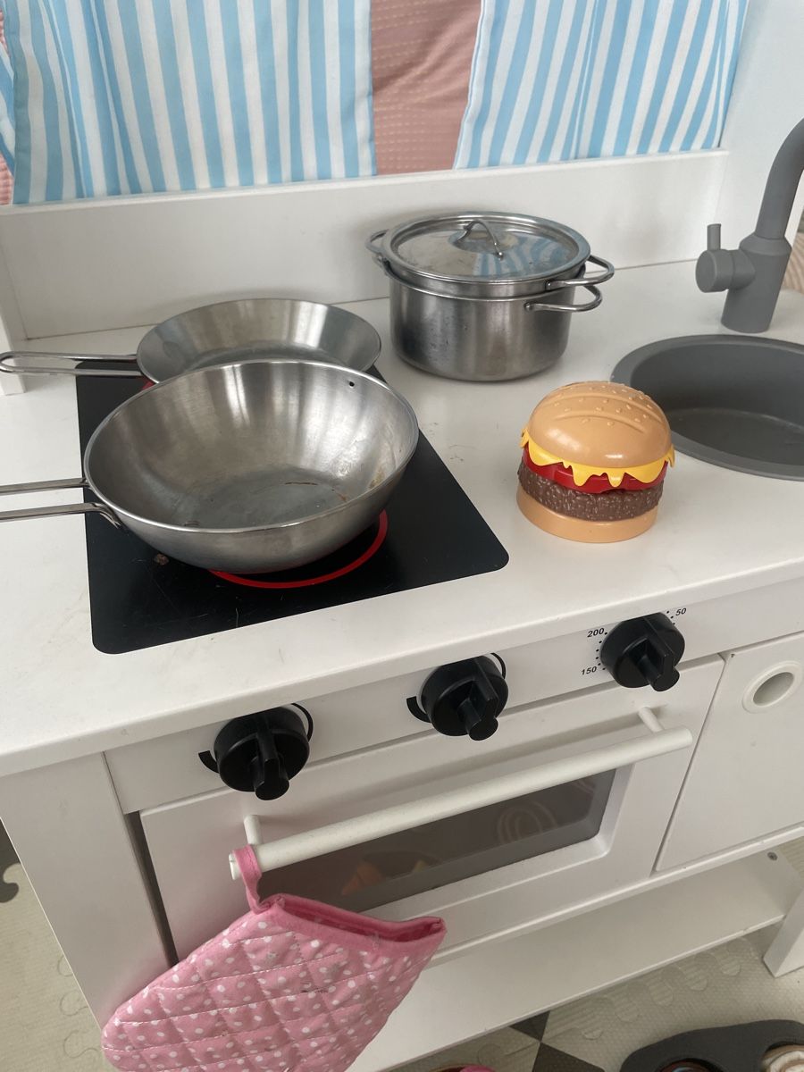 Spielzeuge: IKEA SPISIG Kitchen - Unleash Culinary Creativity! – Gebraucht aus Küsnacht ZH von luk_k8w8 6