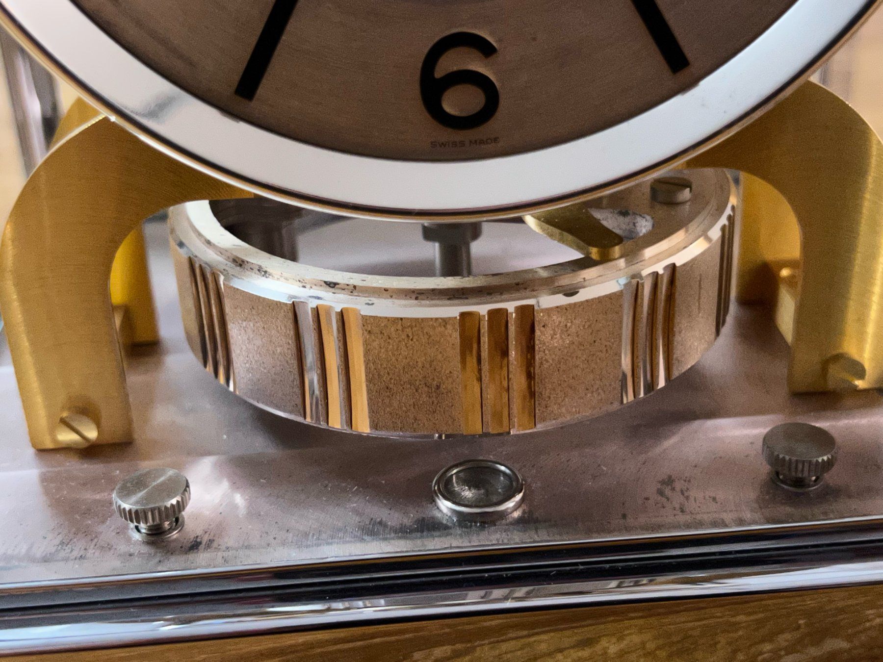 Jaeger-Lecoultre Stand- & Wanduhren: JAEGER LE COULTRE very rare bicolor ATMOS table clock - 60's – Gebraucht aus Le Mont-sur-Lausanne von LycaGallery 8