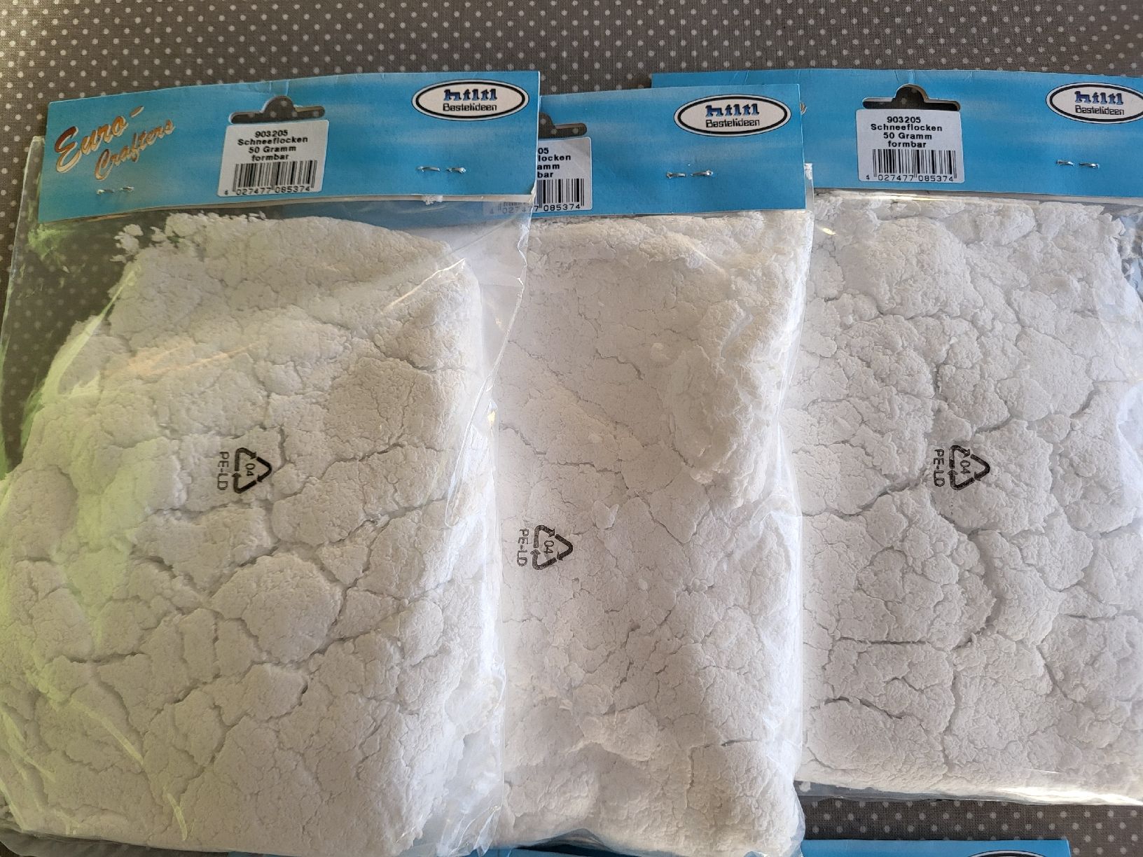 Toutes les décorations: Schneeflocken – Neuf avec emballage d'origine à Seengen par Esreja 2