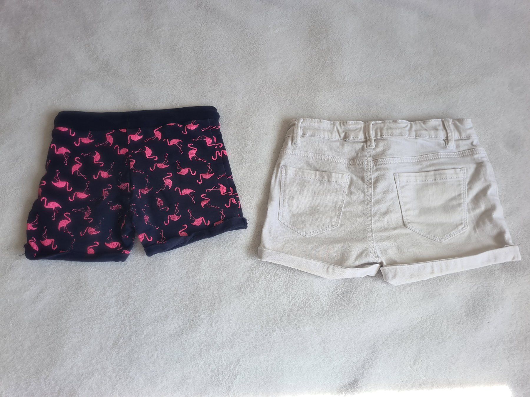 Pantaloni: 2x Kurze Hose Mädchen 128 – Usato da Biel/Bienne venduto da KatarinaFilip 3