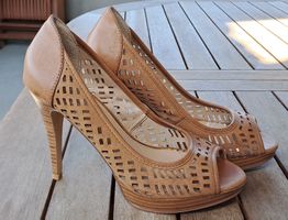Cube High Heels, Grösse 39, perfekt für den Sommer!