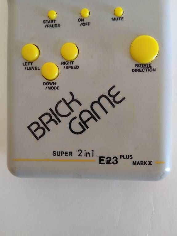 Konsolen: Brick Game E23 plus 1995 – Gebraucht aus Zürich von shm_cw59 1