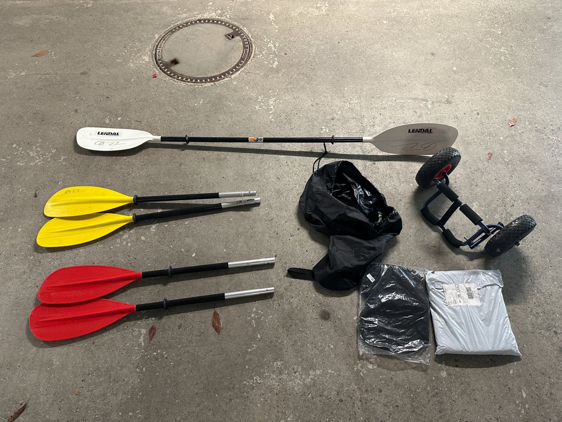 Barche: 2 Kayaks/Kajaks – Usato da Bogis-Bossey venduto da lac_9wlj 5
