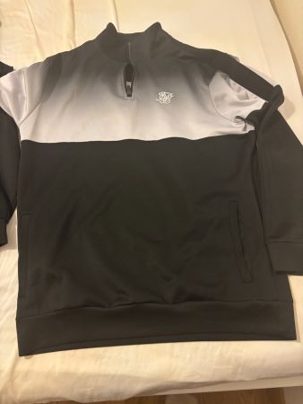 Pullover SikSilk Quarter Zip Gr. L Schwarz/Grau - (H)