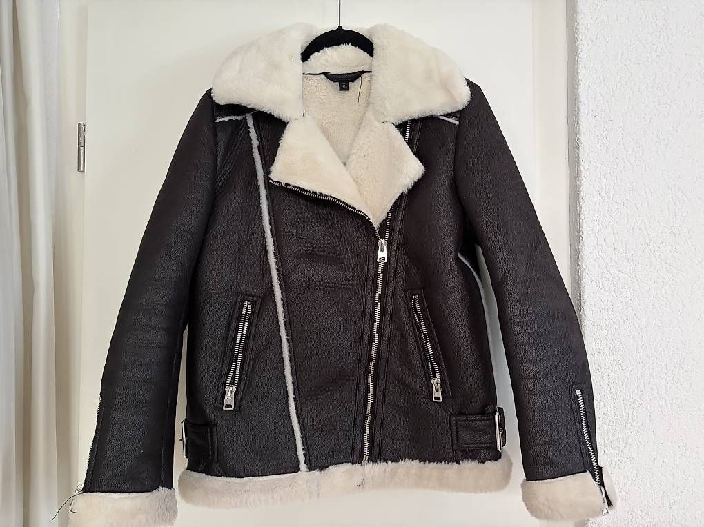Giacche: Schwarze Kunstlederjacke Gr. S/M – Usato da Schliern b. Köniz venduto da tezi