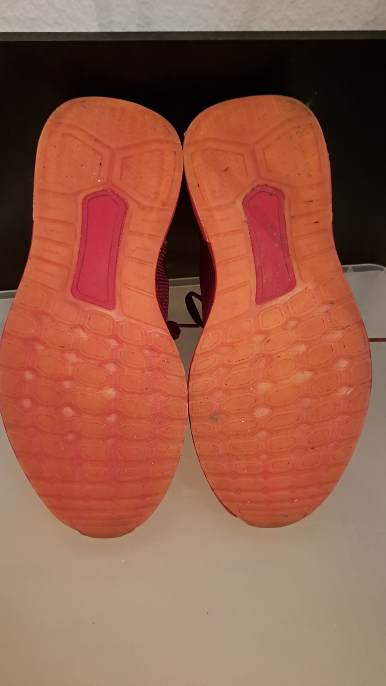 Chaussures femmes: sprandi Sneakers, 38 – D'occasion à Waltenschwil par Catlady 2