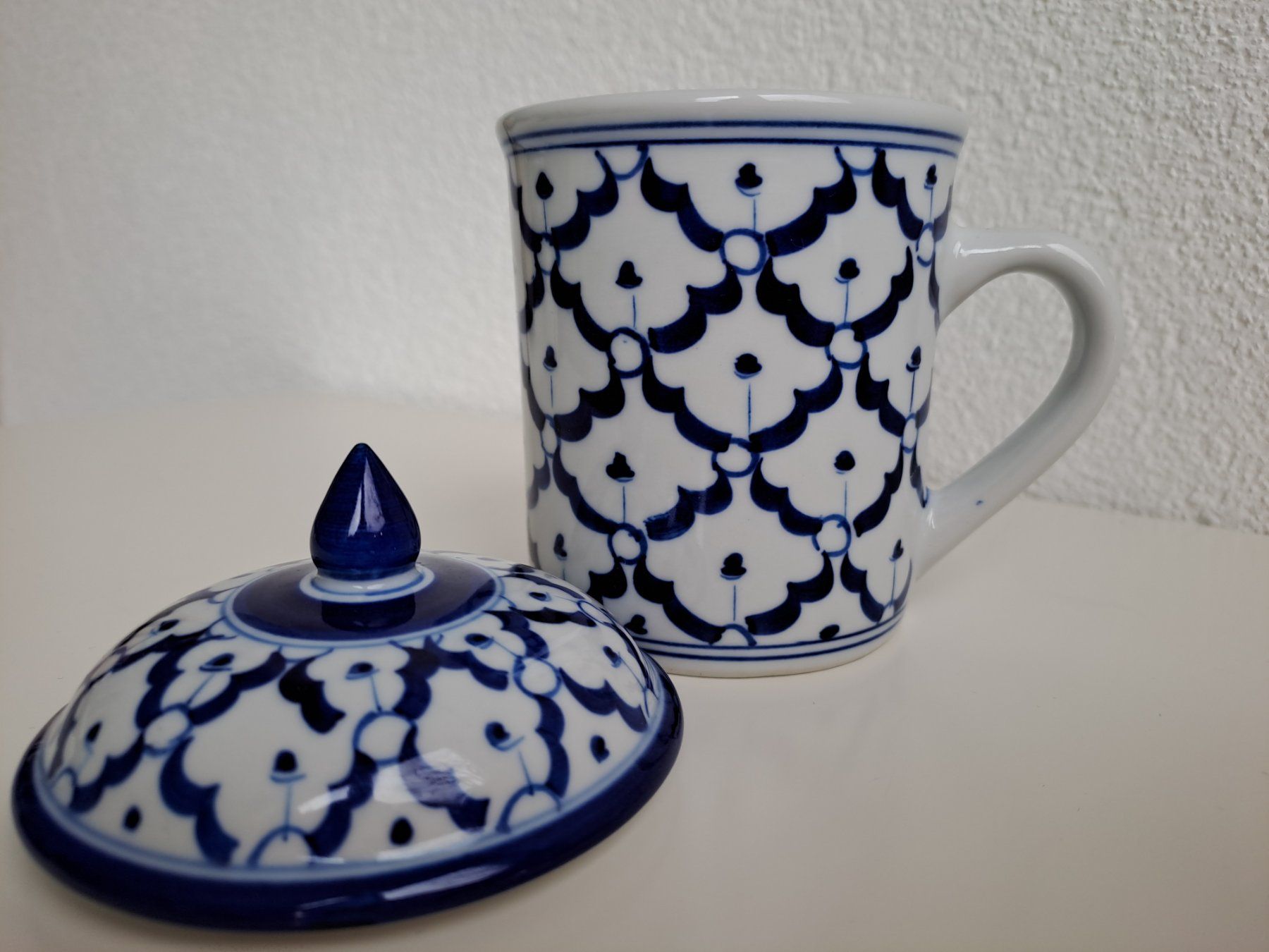 Tazze: Thailändische Tasse mit Deckel blau – Usato da Volketswil venduto da ronbons
