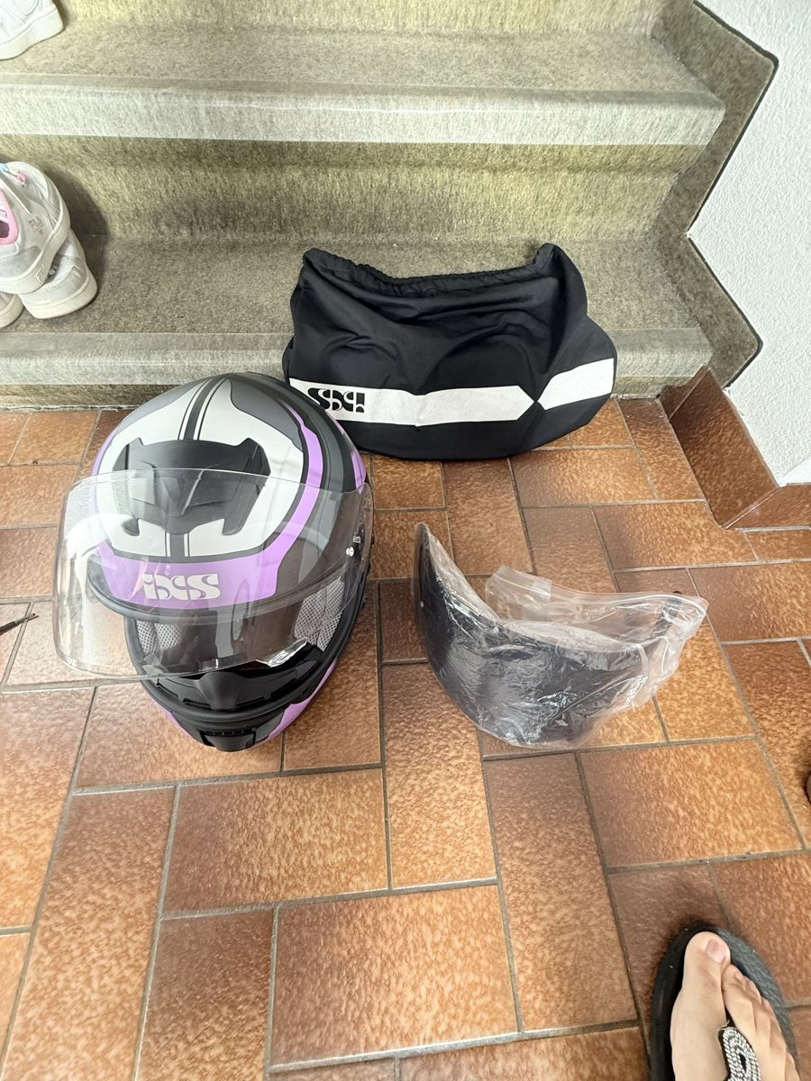 IXS Helme & Visiere: Casque IxS femme – Gebraucht aus Cousset von Andre93mendes