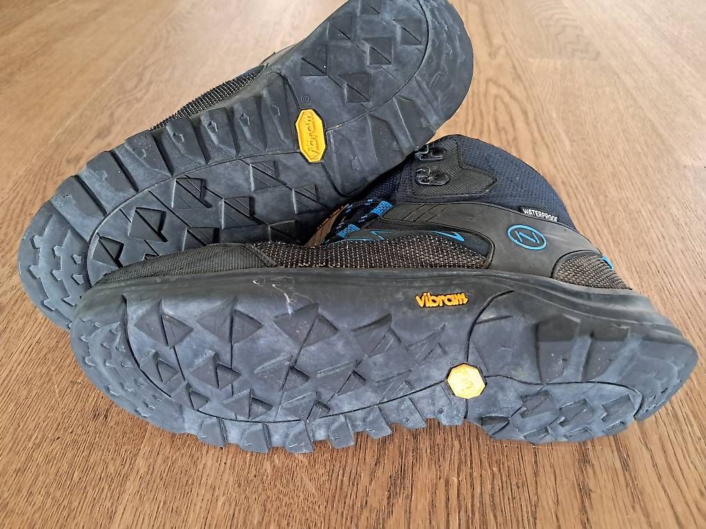 Chaussures hommes: Wanderschuhe 46Nord Grösse 38 – D'occasion à Oberägeri par Biker20 2