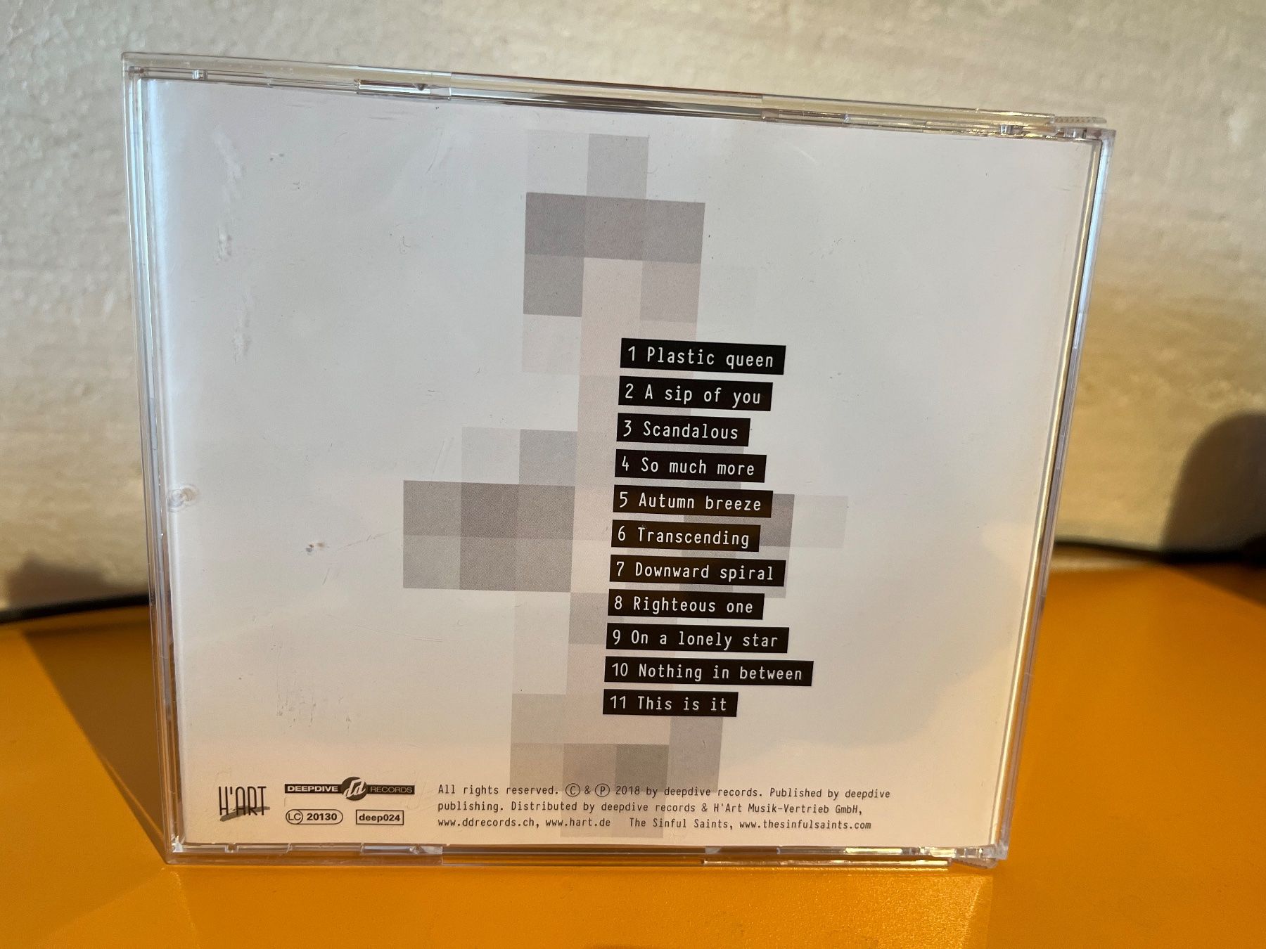 CD: The Sinful Saints - This is it - HH21A – Nuovo (secondo la descrizione) da Küsnacht ZH venduto da hardrock.earth 1