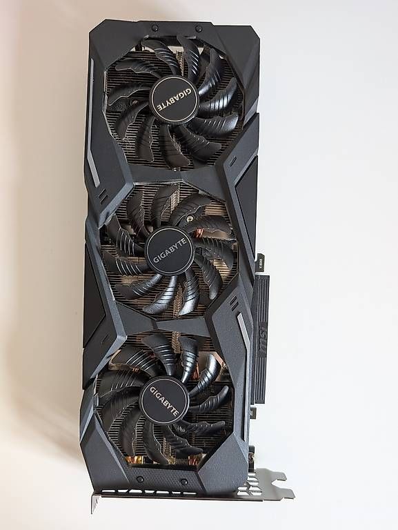 Grafikkarten: NVIDIA Gigabyte GeForce RTX 2070S – Gebraucht aus Luzern von Carrenos